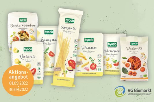 Darstellungen von Sorten Byodo Nudeln und Logo der VG Verbrauchergemeinschaft eG. Enthält Text: Aktionsangebot 01.09.2022-30.09.2022.