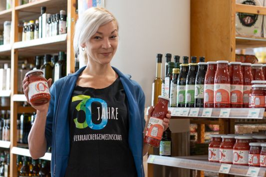 Tomatenpassata und Tomatenketchup in Mehrweg-Verpackung