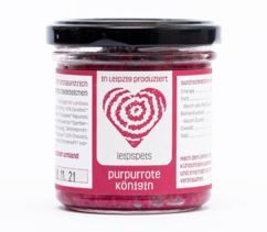 ein Glas Brotaufstrich mit roter Bete